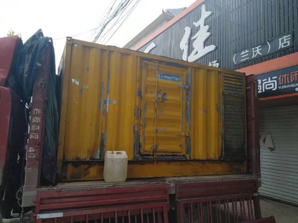 莲湖发电机组功率与使用时间之间的关系