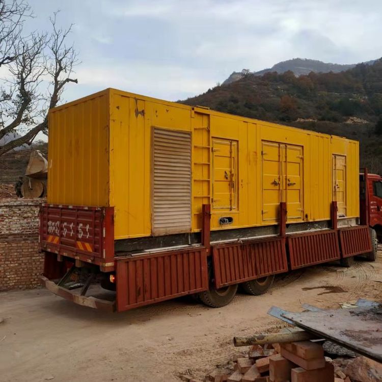 莲湖200kW 发电机组在带电阻性负载时，输出功率会受到哪些因素的影响？
