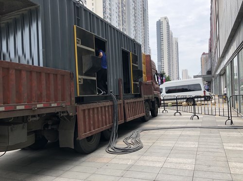 莲湖柴油发电机空气滤清器在不同季节的更换周期是否有差异？