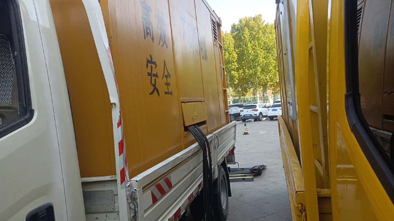 莲湖如何判断柴油发电机组和UPS电源的切换时间是否符合要求？