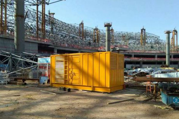 莲湖发电机出租如何判断空气滤清器是否需要更换？